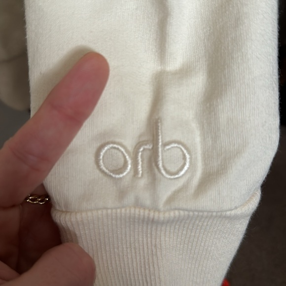 Orb shirt crochet panel - New with tags - small - Picture 7 of 9